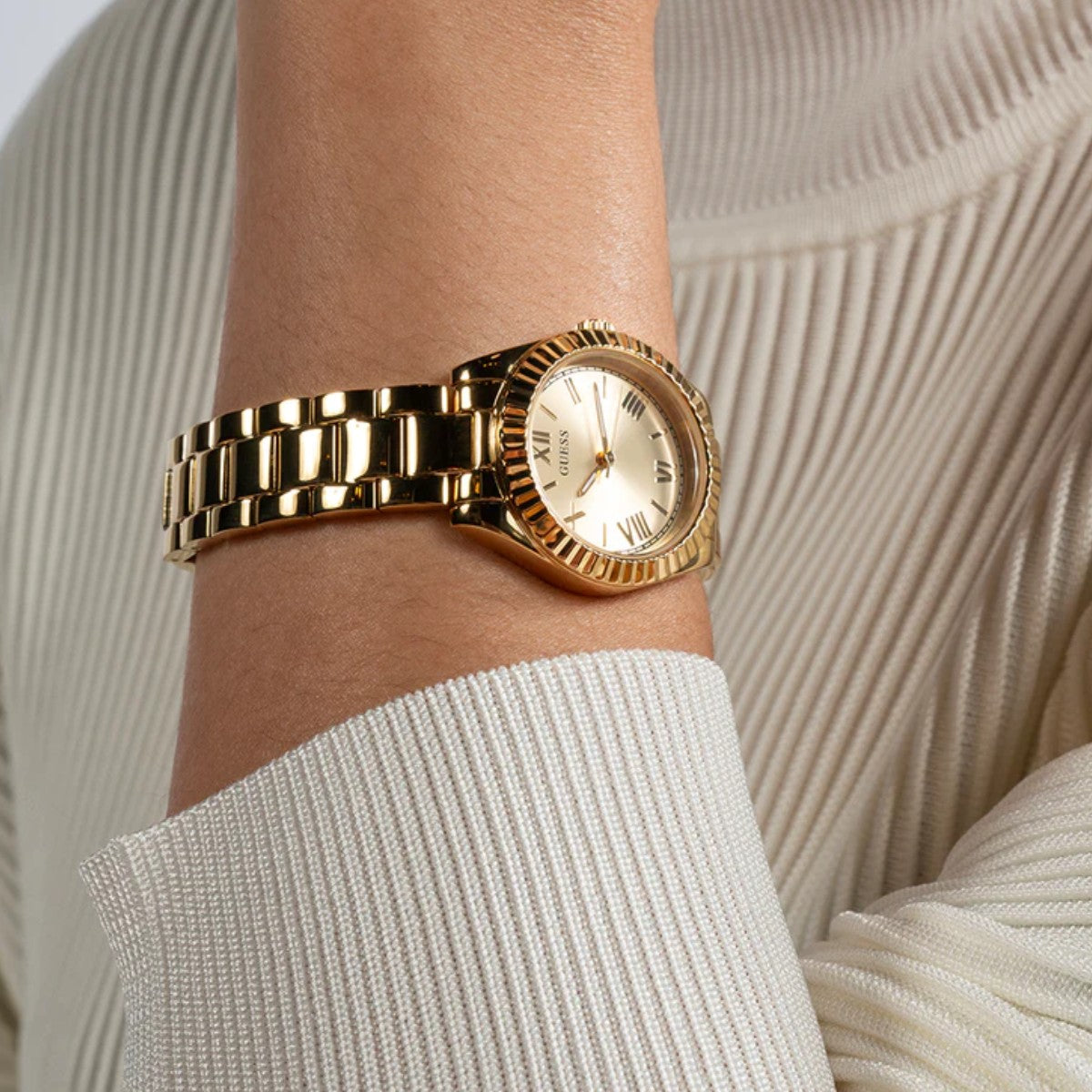 GUESS Mod. MINI LUNA-4